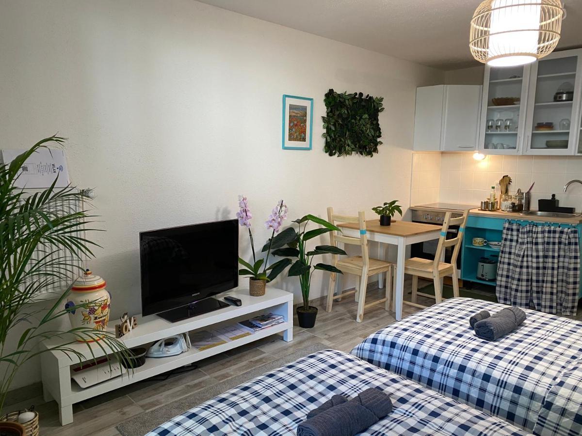 Sweet Home Apartment Hannover West - Contactless Check-In エクステリア 写真