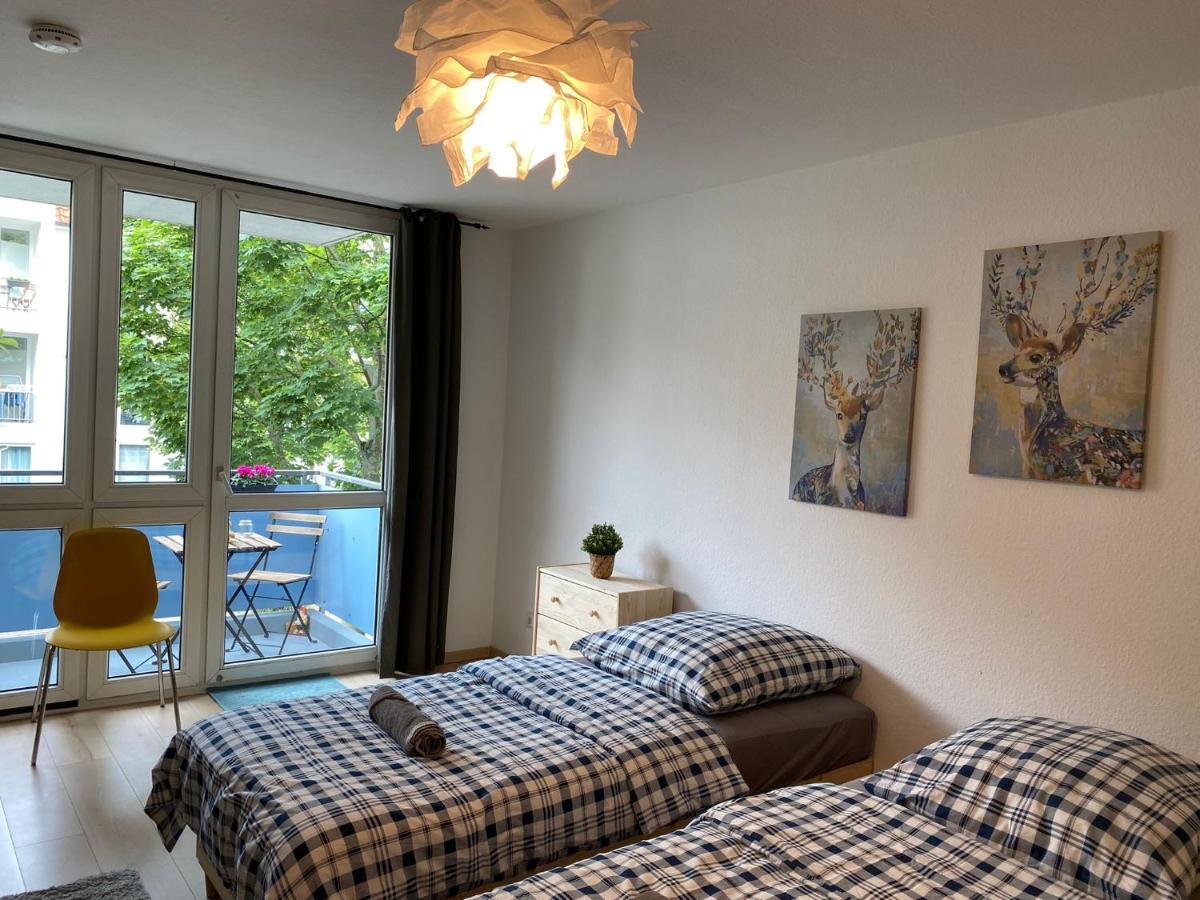 Sweet Home Apartment Hannover West - Contactless Check-In エクステリア 写真