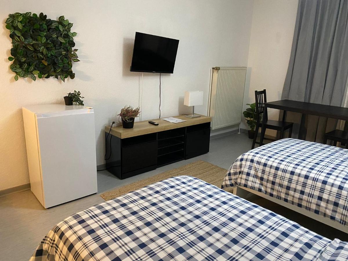 Sweet Home Apartment Hannover West - Contactless Check-In エクステリア 写真