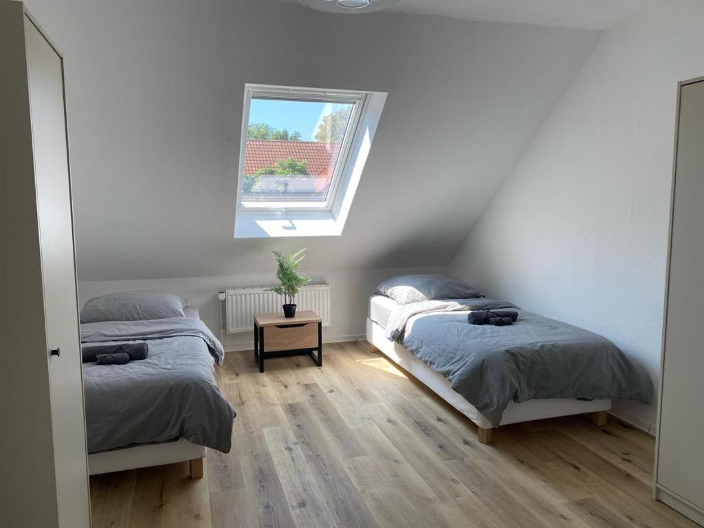 Sweet Home Apartment Hannover West - Contactless Check-In エクステリア 写真