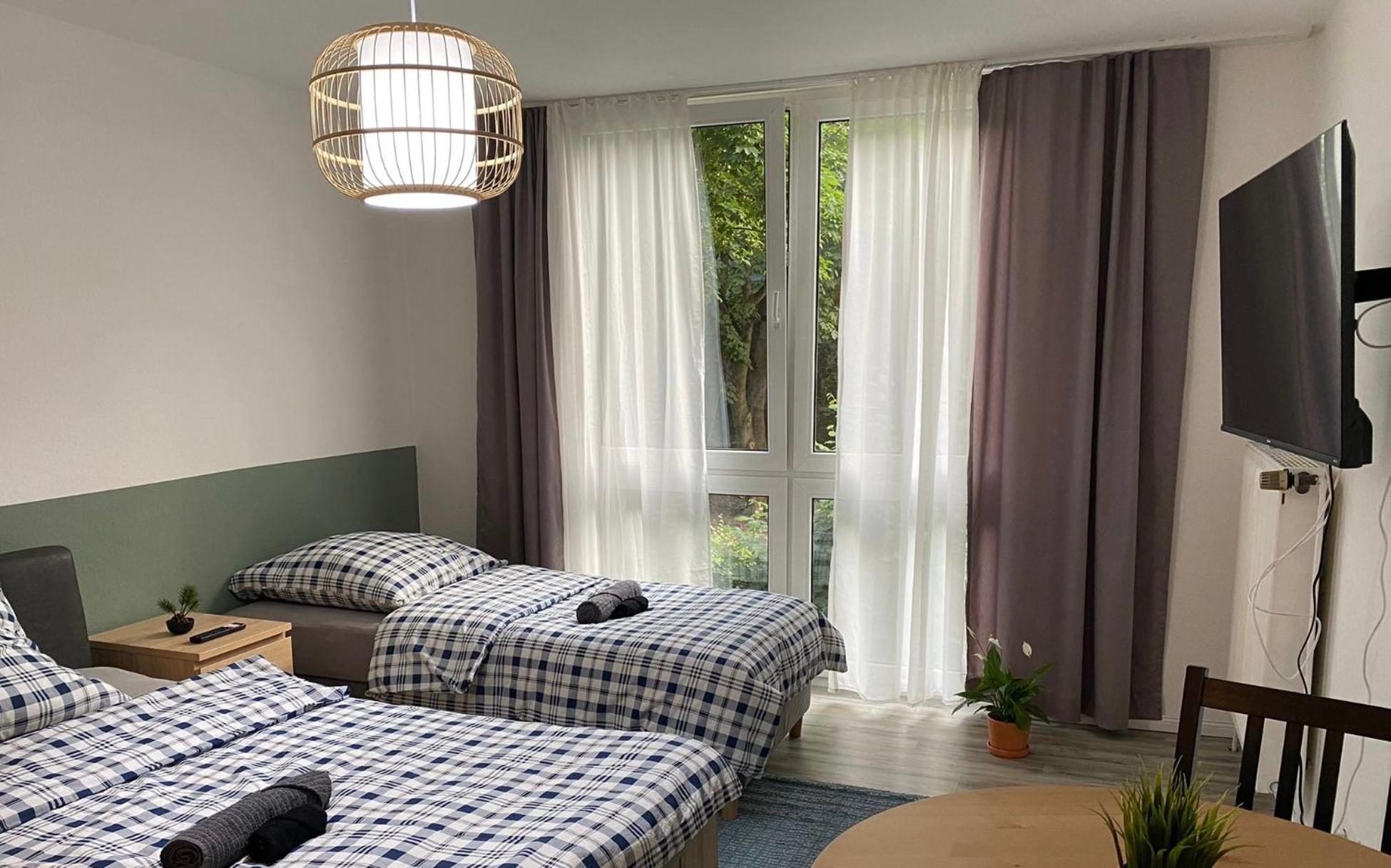 Sweet Home Apartment Hannover West - Contactless Check-In エクステリア 写真